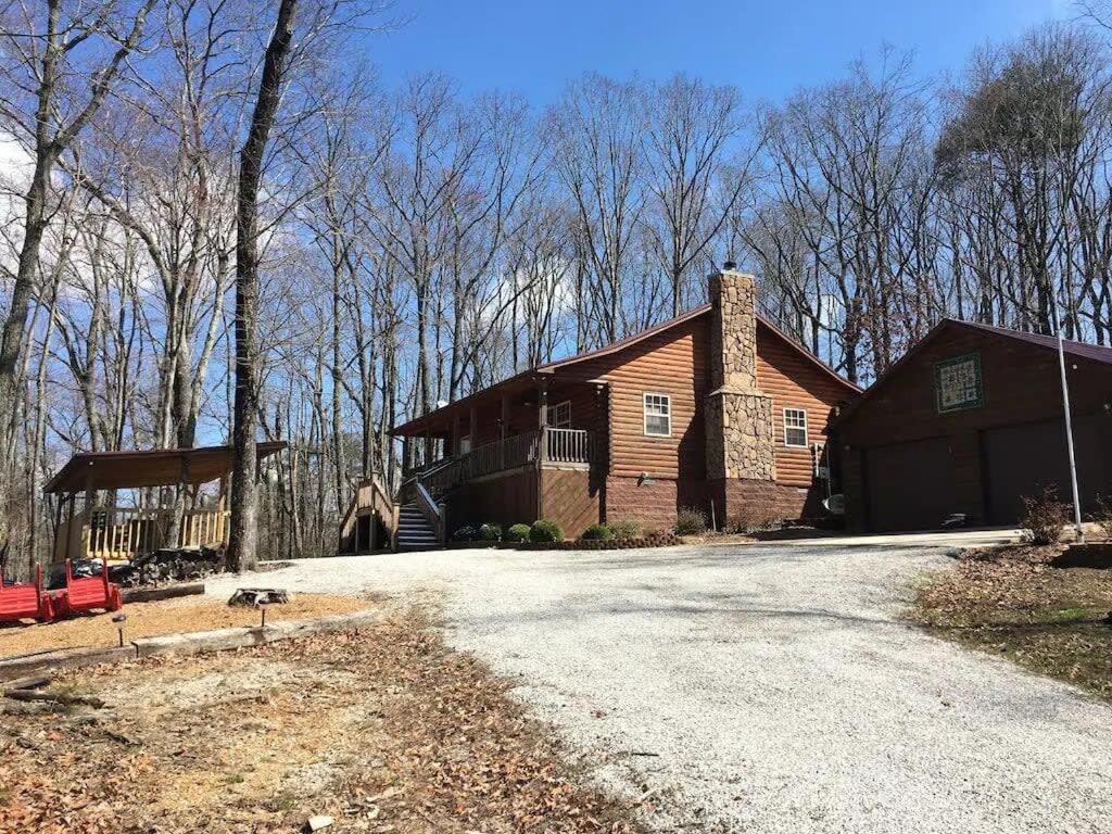 Tn State Parks Open! Hikes, Waterfalls, Firepits! Spencer Exterior photo